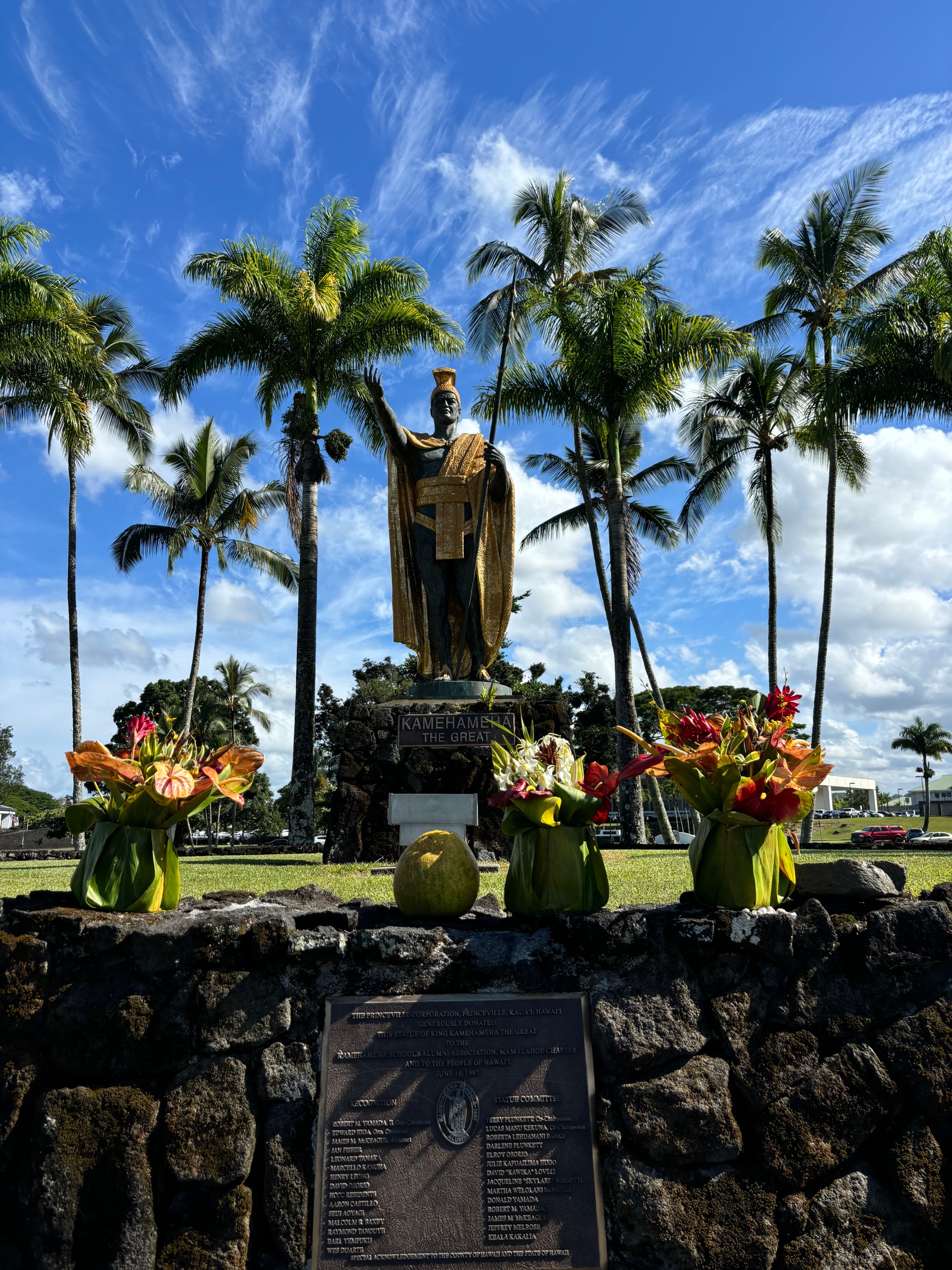 Hilo, Hawaii: Scuba Diving, Kayak Tours & Whale Watching Boat Adventures