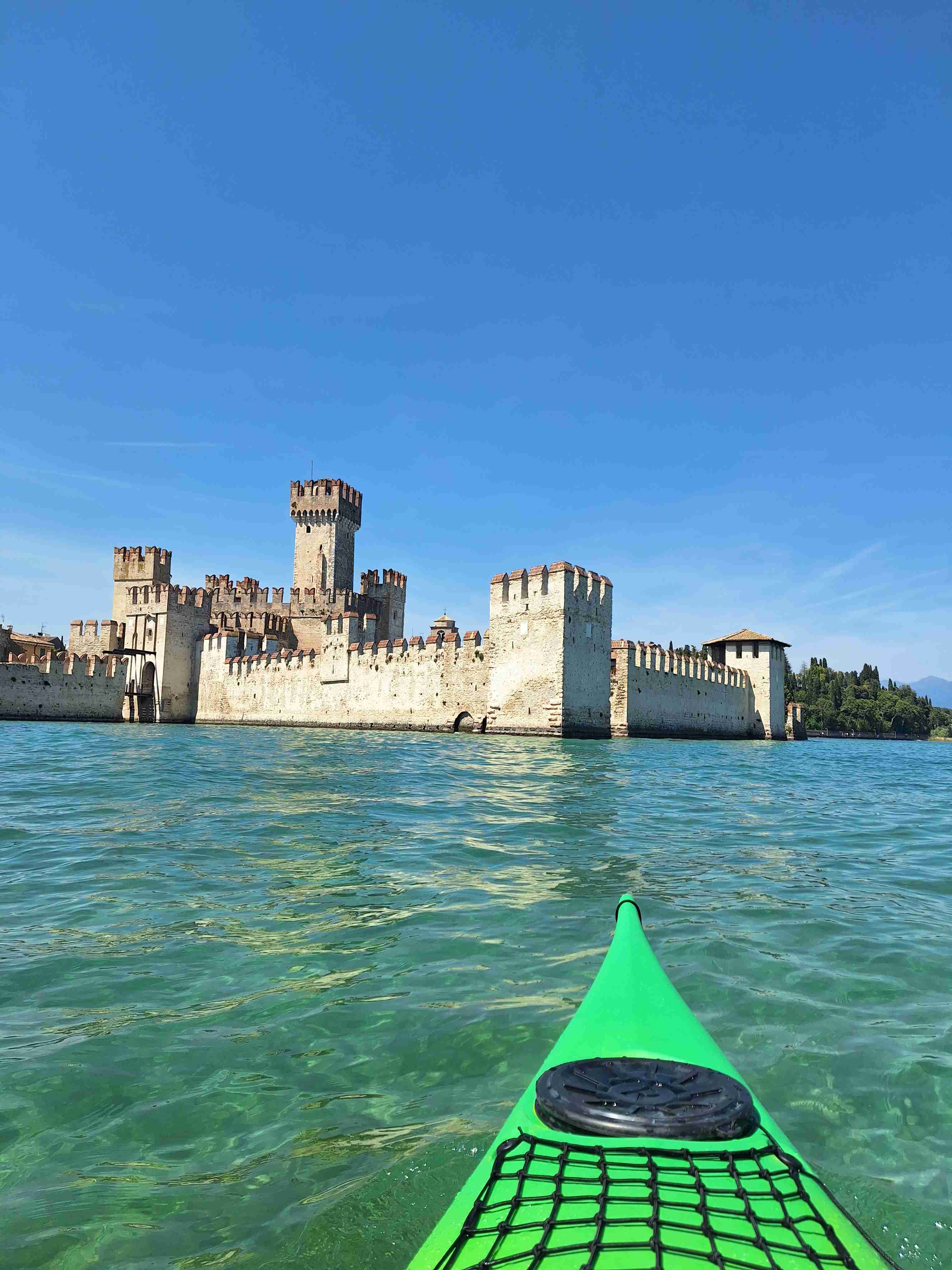 Explore Lake Garda by Kayak 10 days kayak rental 